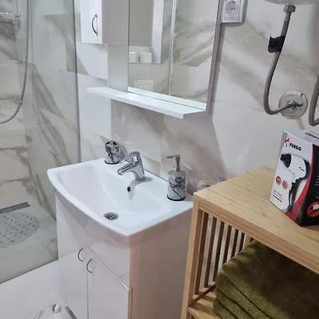 Stojanovic 3 Apartamento