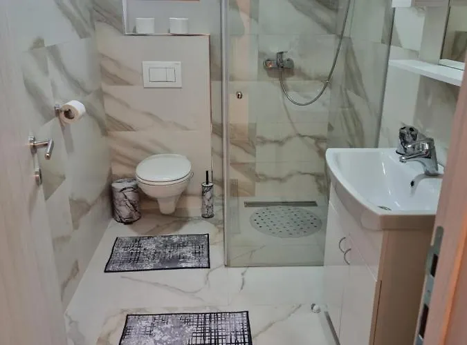 アパート Stojanovic 3